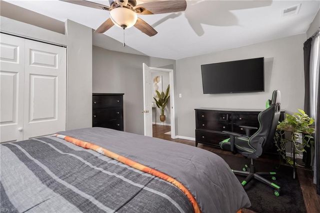 9 Cammy CIR, Portsmouth, VA 23703