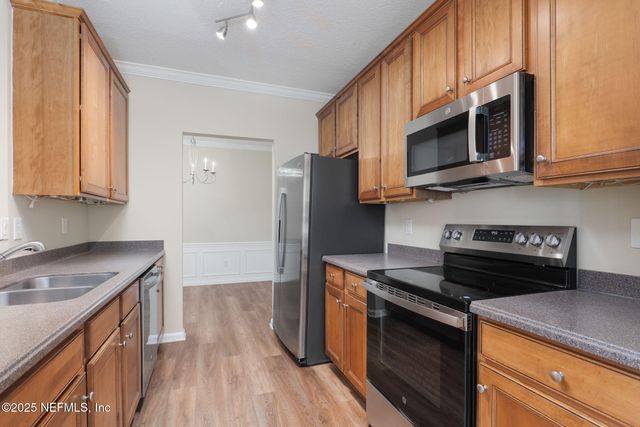 6490 WHITE BLOSSOM Circle, 26F, Jacksonville, FL 32258