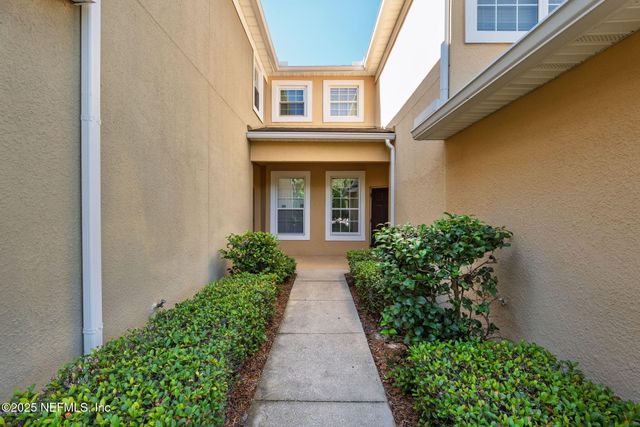 6490 WHITE BLOSSOM Circle, 26F, Jacksonville, FL 32258