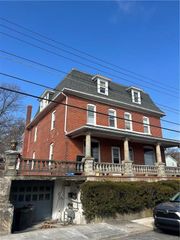 412 Pennsylvania Avenue, Roseto Borough, PA 18013