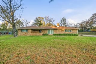820 Layne Drive, Denison, TX 75020