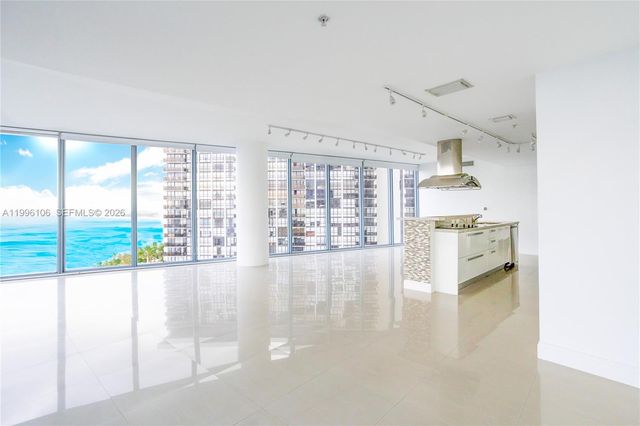 601 NE 36th St 812, Miami, FL 33137