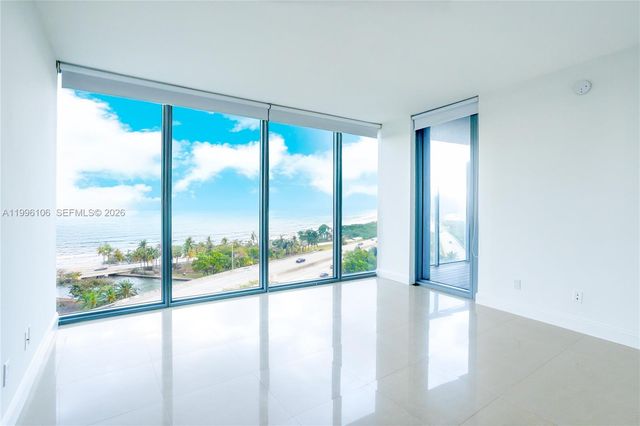 601 NE 36th St 812, Miami, FL 33137