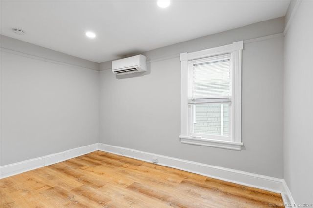816 Pacific Street 2nd Floor, Stamford, CT 06902