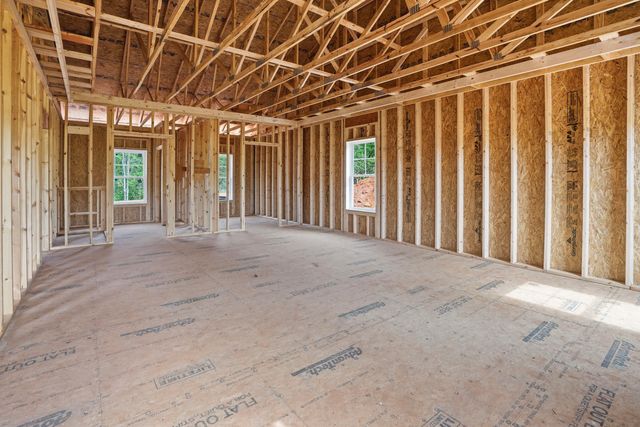 45 Belvior CIR, Moneta, VA 24121