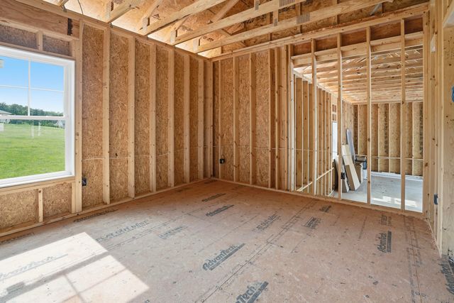 45 Belvior CIR, Moneta, VA 24121