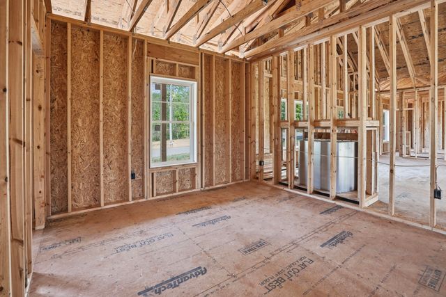 45 Belvior CIR, Moneta, VA 24121