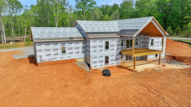 45 Belvior CIR, Moneta, VA 24121