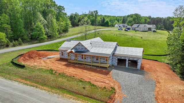 45 Belvior CIR, Moneta, VA 24121
