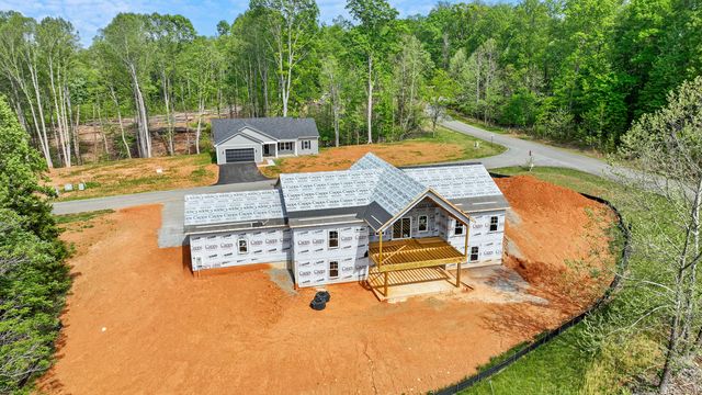 45 Belvior CIR, Moneta, VA 24121