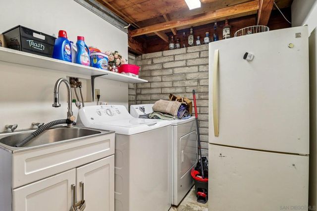 4215 17 Sycamore Dr, San Diego, CA 92105