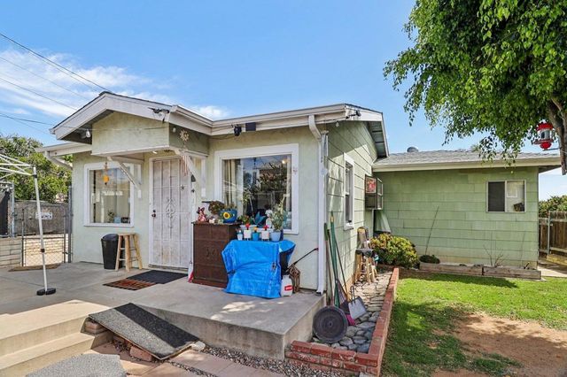 4215 17 Sycamore Dr, San Diego, CA 92105