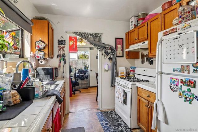 4215 17 Sycamore Dr, San Diego, CA 92105