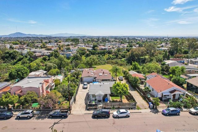 4215 17 Sycamore Dr, San Diego, CA 92105