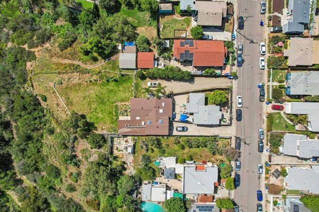 4215 17 Sycamore Dr, San Diego, CA 92105