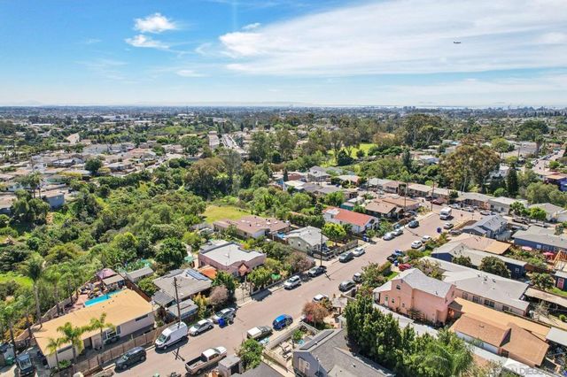 4215 17 Sycamore Dr, San Diego, CA 92105