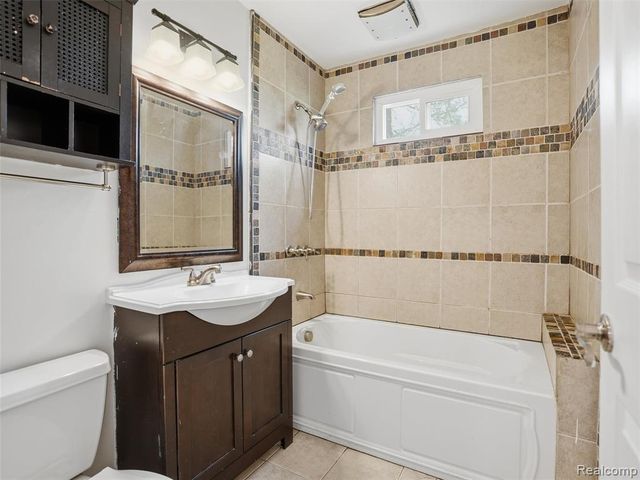 23564 Donaldson Street, Clinton Township, MI 48035