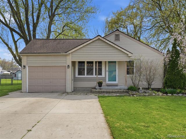 23564 Donaldson Street, Clinton Township, MI 48035