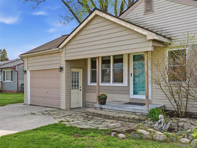 23564 Donaldson Street, Clinton Township, MI 48035