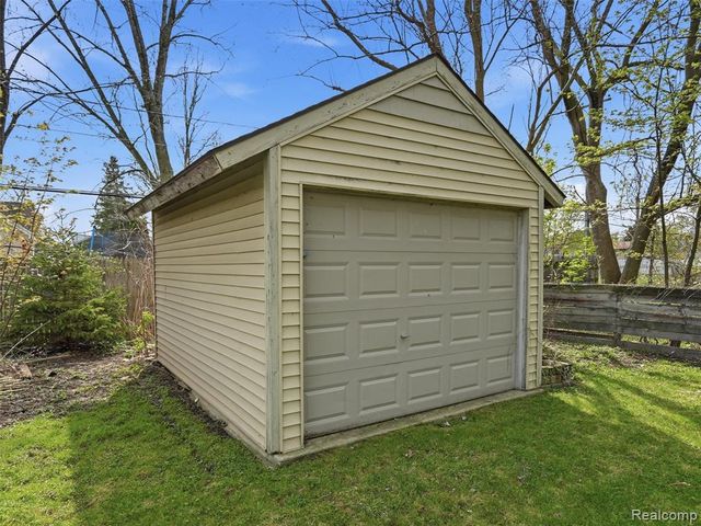 23564 Donaldson Street, Clinton Township, MI 48035