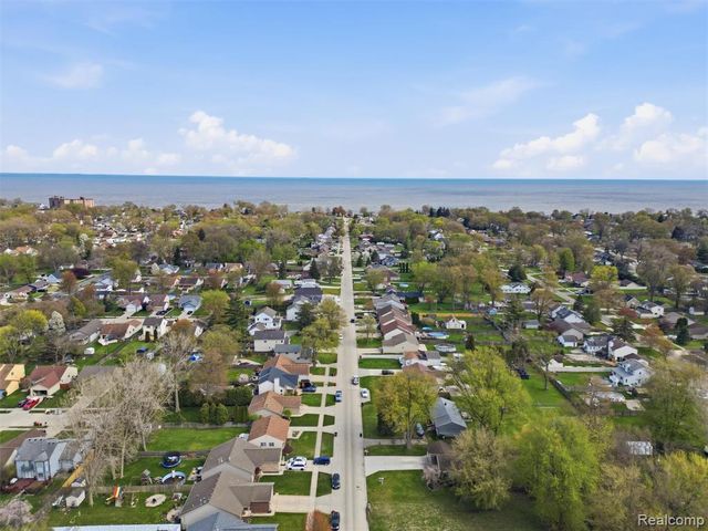 23564 Donaldson Street, Clinton Township, MI 48035