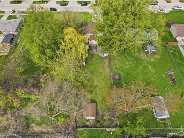 23564 Donaldson Street, Clinton Township, MI 48035