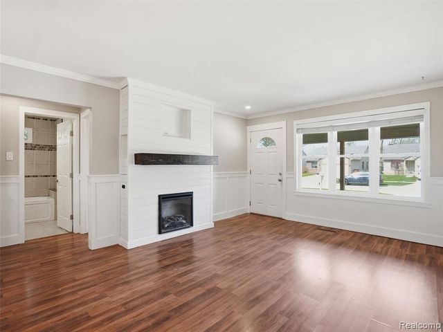 23564 Donaldson Street, Clinton Township, MI 48035