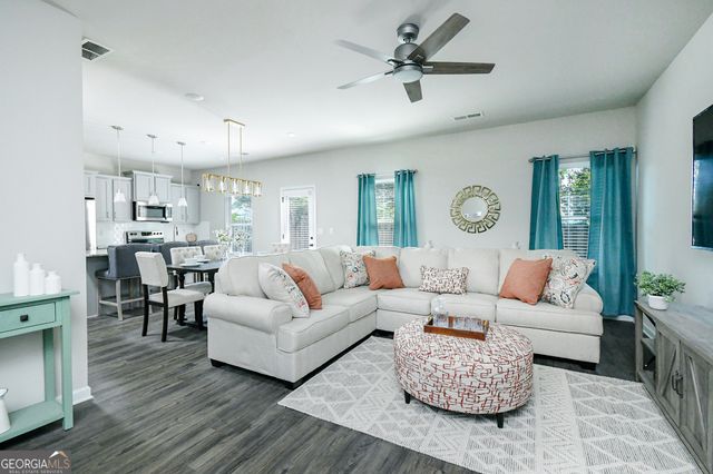 2288 Elise Way, Hampton, GA 30228