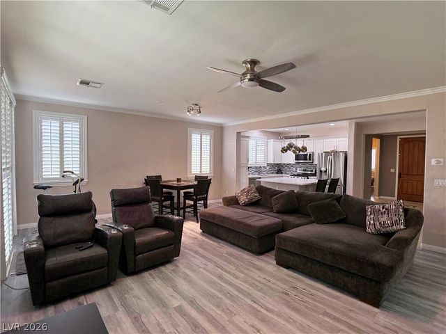 985 Via Canale Drive, Henderson, NV 89011