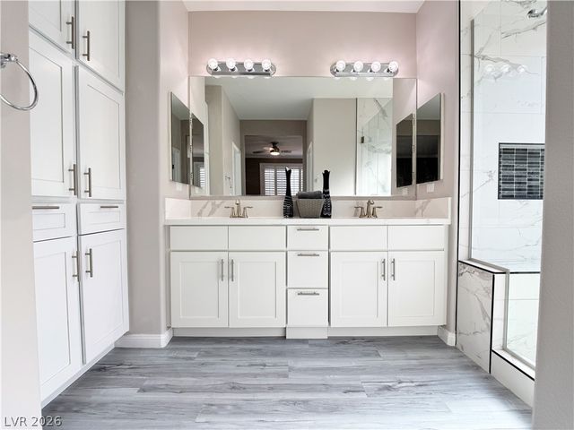 985 Via Canale Drive, Henderson, NV 89011