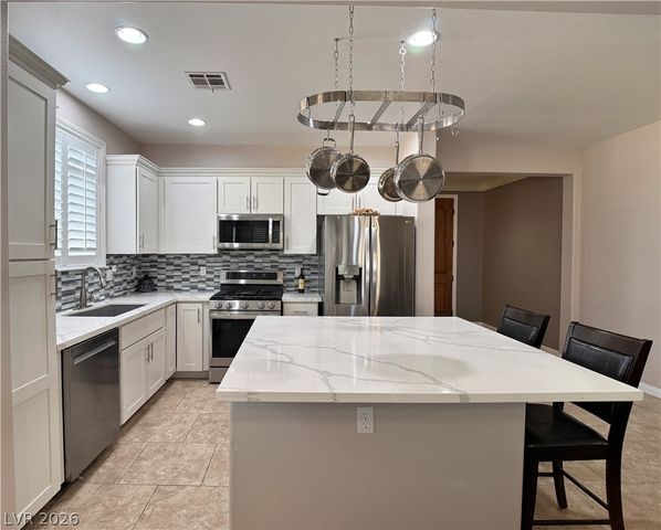 985 Via Canale Drive, Henderson, NV 89011