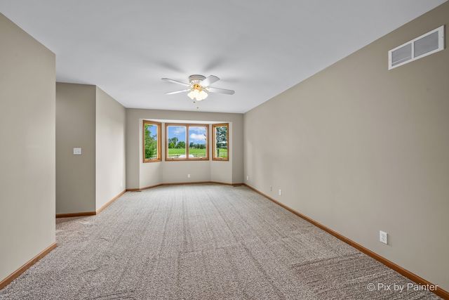 12020 Allendale Road, Woodstock, IL 60098