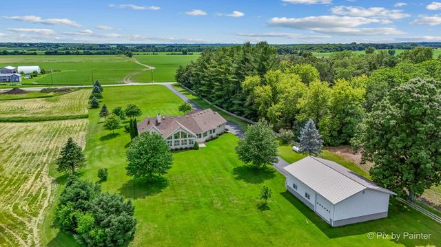 12020 Allendale Road, Woodstock, IL 60098