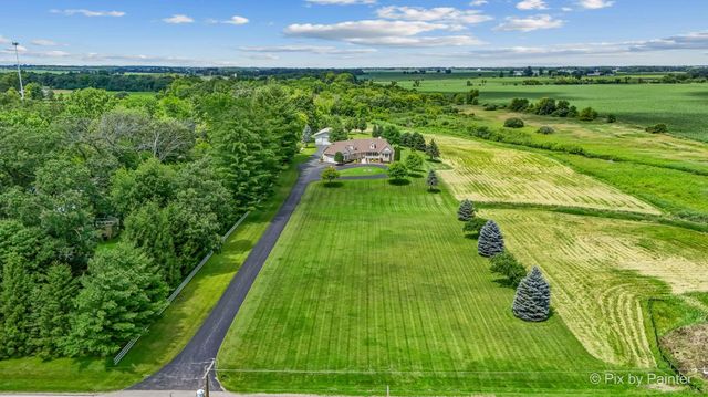 12020 Allendale Road, Woodstock, IL 60098