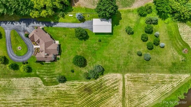12020 Allendale Road, Woodstock, IL 60098