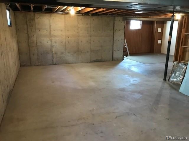 3015 S Delaware St, Englewood, CO 80110