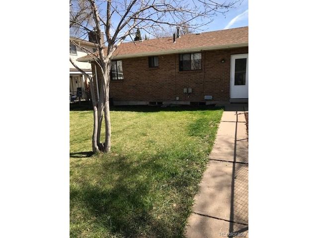 3015 S Delaware St, Englewood, CO 80110