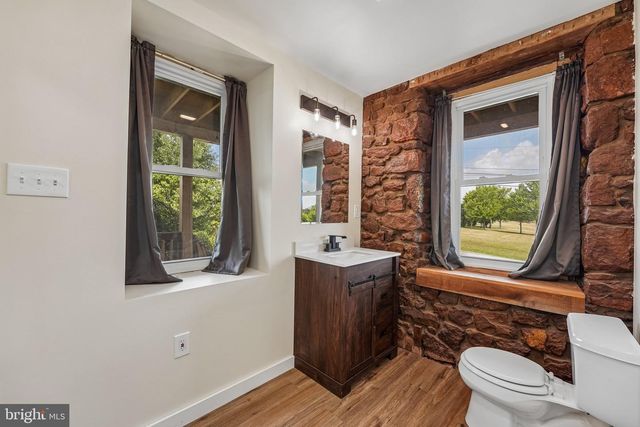 136 SOUDER RD, Royersford, PA 19468