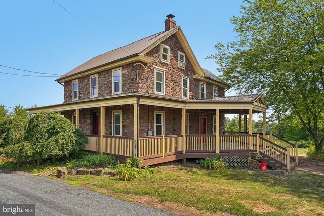 136 SOUDER RD, Royersford, PA 19468