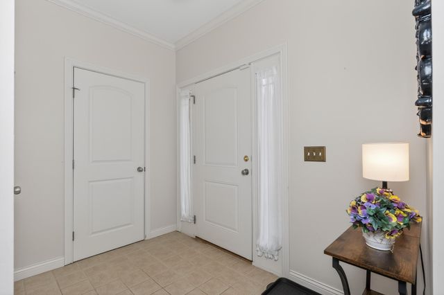 1861 Quarry Oaks Drive, Florence, KY 41042