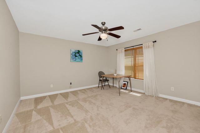 1861 Quarry Oaks Drive, Florence, KY 41042