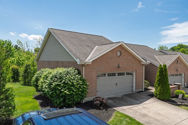1861 Quarry Oaks Drive, Florence, KY 41042