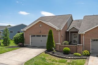 1861 Quarry Oaks Drive, Florence, KY 41042