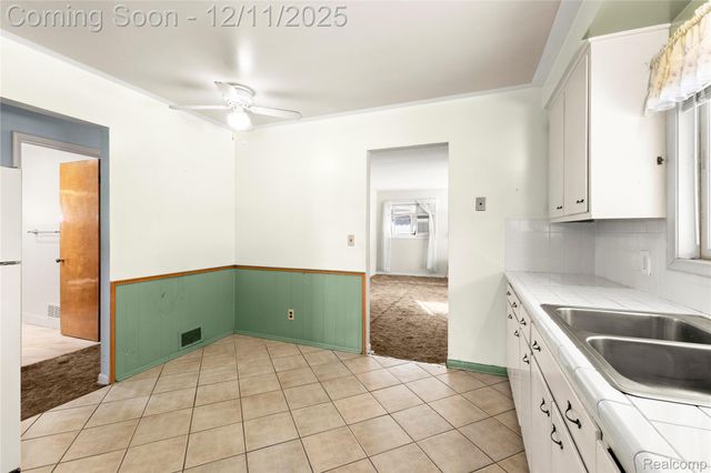 680 Lincoln Street, Lapeer, MI 48446