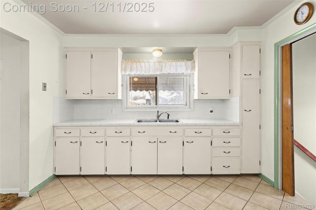 680 Lincoln Street, Lapeer, MI 48446