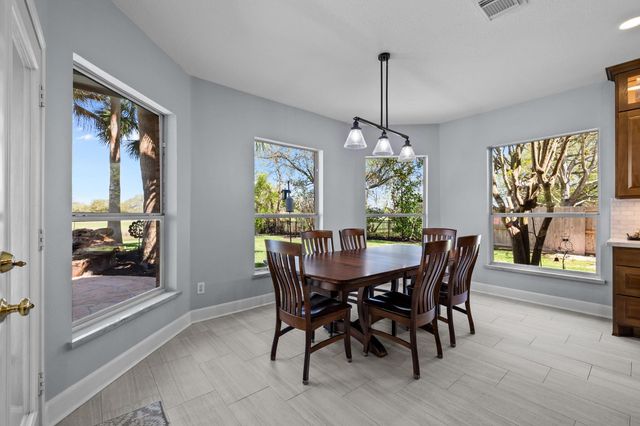 2823 Irvington Drive, Pearland, TX 77584