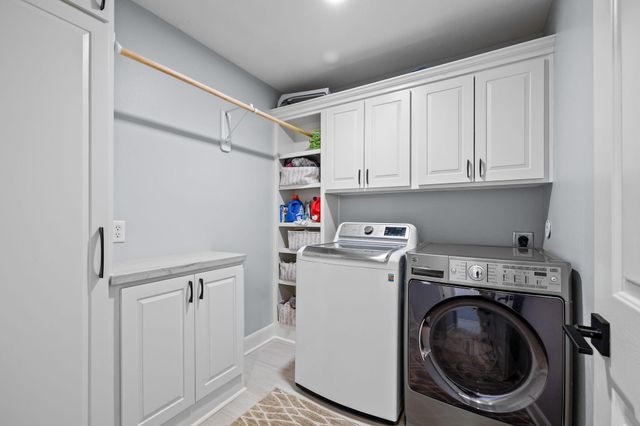 2823 Irvington Drive, Pearland, TX 77584