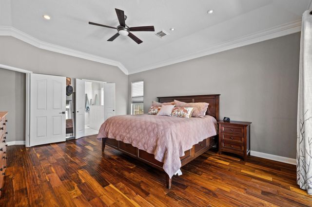 2823 Irvington Drive, Pearland, TX 77584