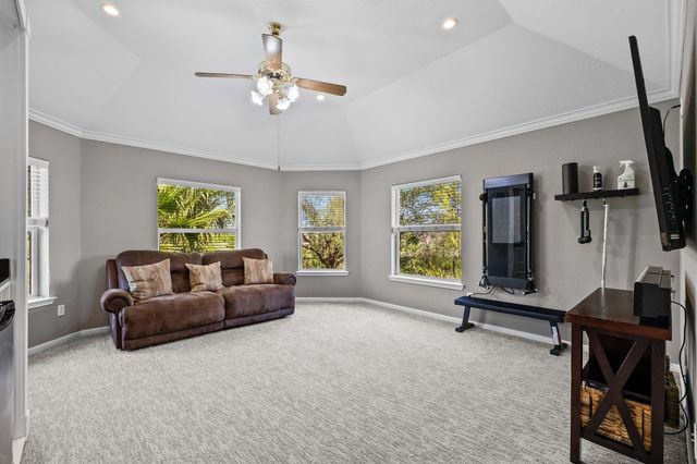 2823 Irvington Drive, Pearland, TX 77584