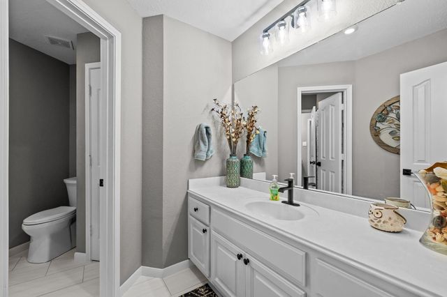 2823 Irvington Drive, Pearland, TX 77584